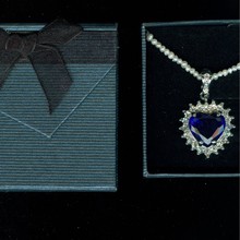 NIB Blue Saphire " Sea of Love " Titanic Necklace