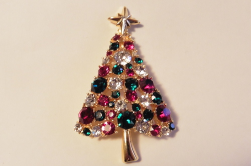 Signed Lia ( Lianne )  Christmas Tree with Star  Pin / Brooch 